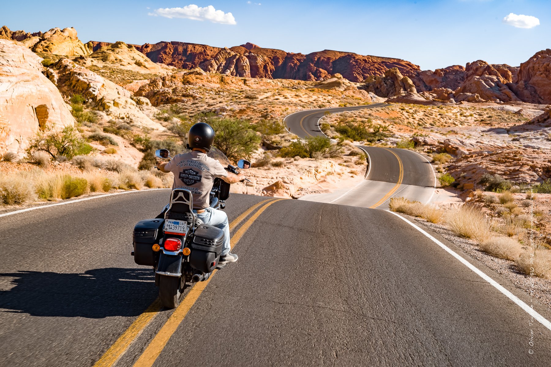 25 août 2018. Nevada. Roadtrip moto au départ de Las Vegas dans la Valley of fire. // © Olivier Touron / Divergence
